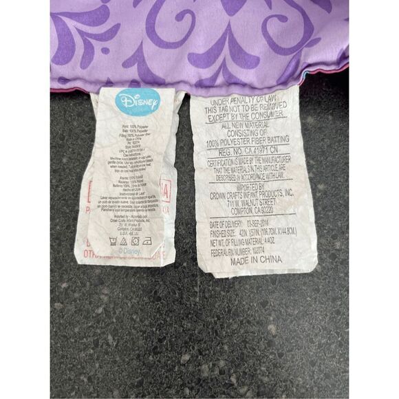 Frozen Anna and Elsa Blanket 42 X 53 Inches - Picture 7 of 12